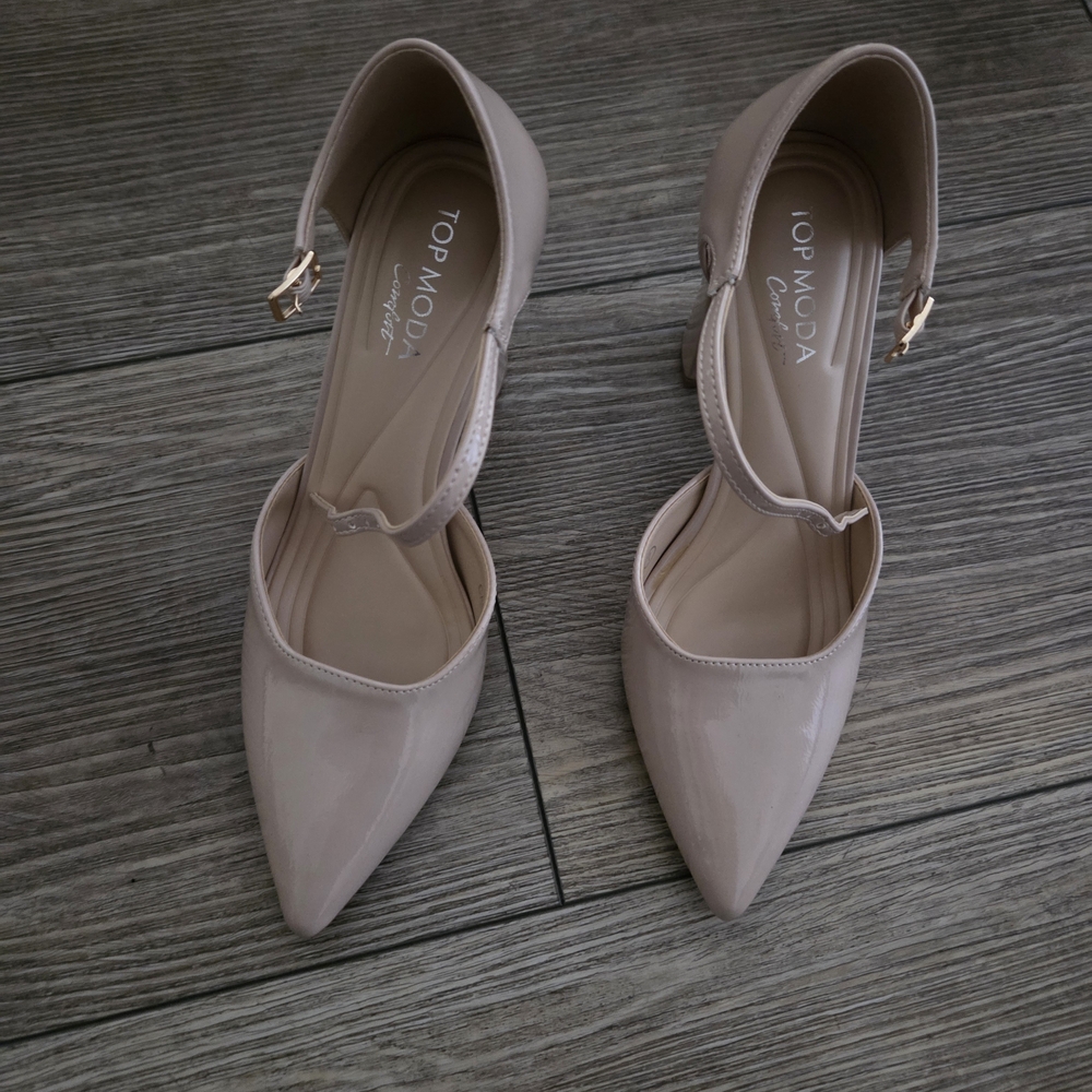 TOP Moda Women's Beige Heels